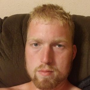 Meet your Posher, Devin